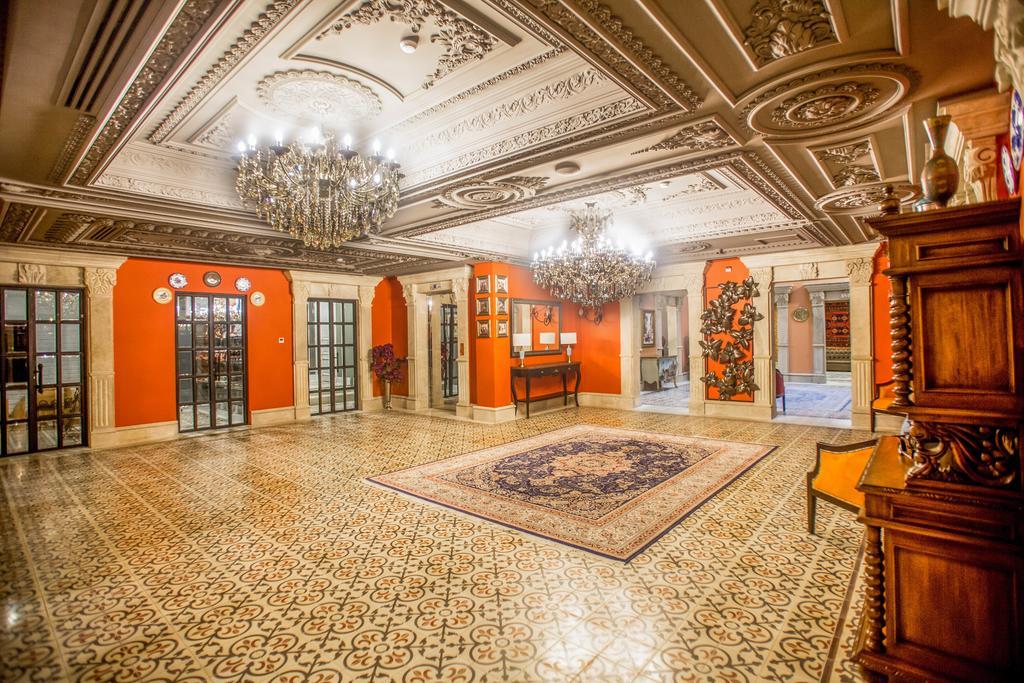 Sapphire Bayil Hotel Baku Bagian luar foto