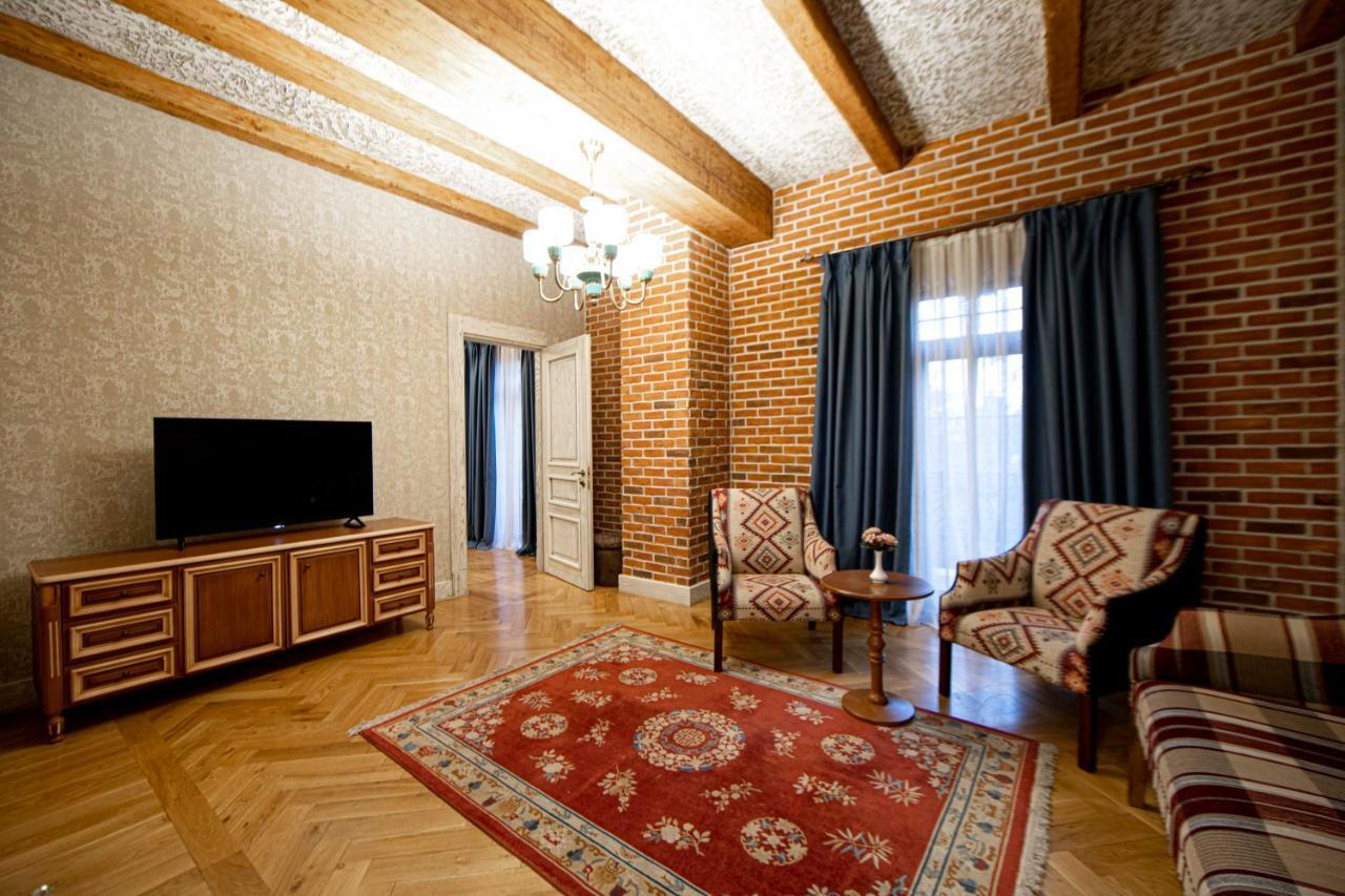 Sapphire Bayil Hotel Baku Bagian luar foto